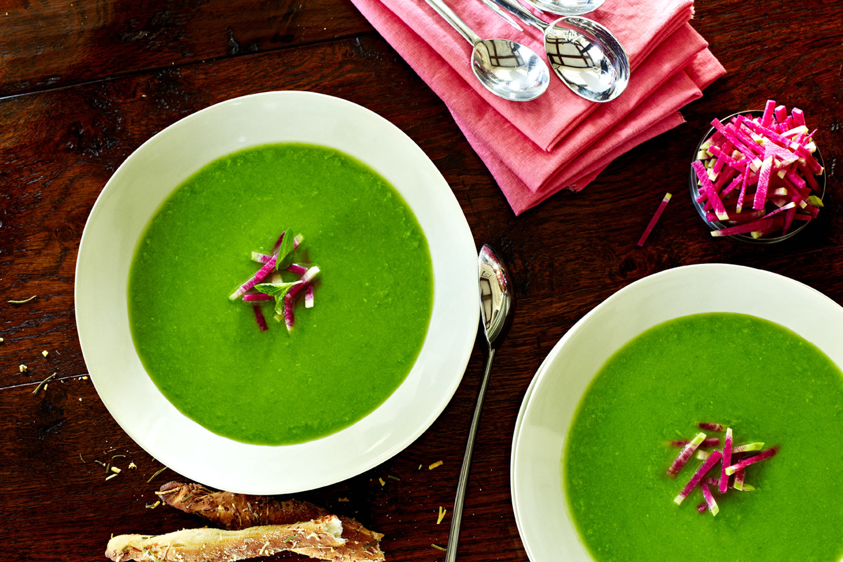 Fresh-Green-Pea-Soup-and-Radishes