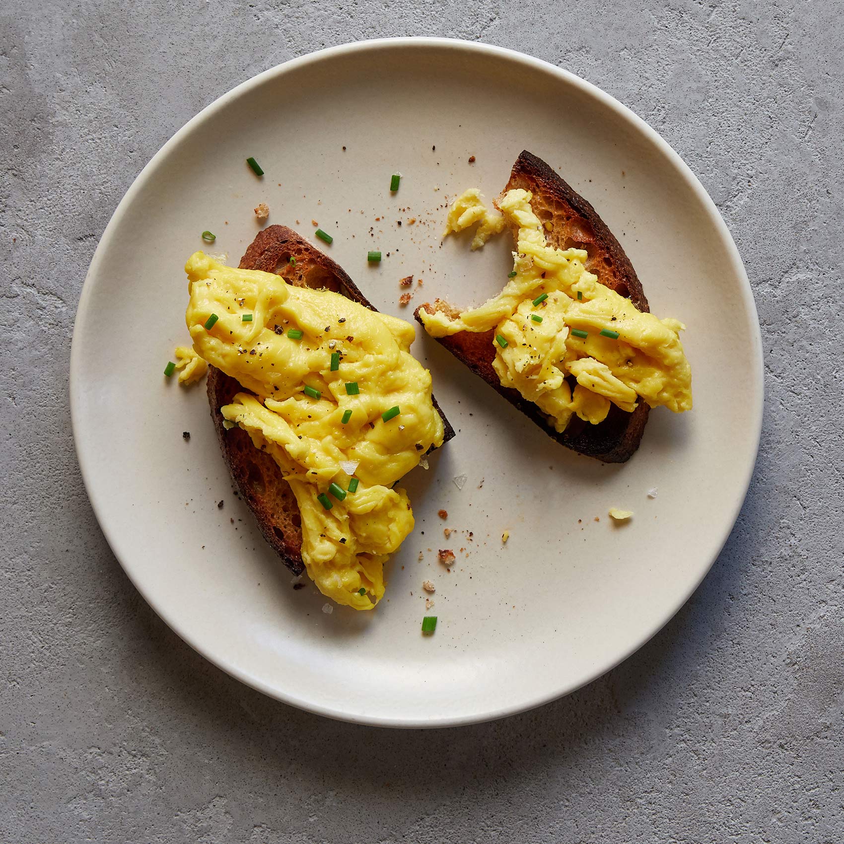 Scramble_Plate_toast